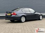 BMW 318 3-serie 318i High Executive | Climate | Cruise | Nav, Auto's, BMW, Parkeersensor, Zwart, Blauw, Bedrijf