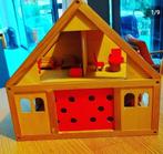 Houten speelhuis met meubeltjes, Kinderen en Baby's, Speelgoed | Houten speelgoed, Ophalen of Verzenden