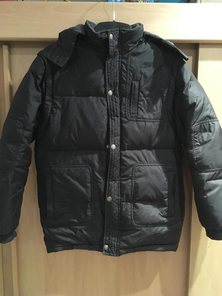 skijas bordeau /  donsjas zwart met kap maat 152, Kinderen en Baby's, Kinderkleding | Maat 152, Gebruikt, Jongen, Jas, Ophalen of Verzenden