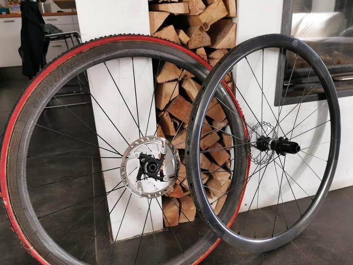 Bontrager Aeolus 3 tubewielen, Fietsen en Brommers, Fietsonderdelen, Zo goed als nieuw, Ophalen