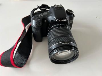 Canon 70D + lens EFS 18-135mm