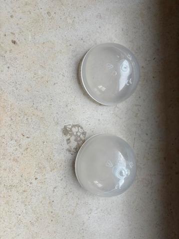 Plastieke balletje voor grijpmachine beschikbaar voor biedingen