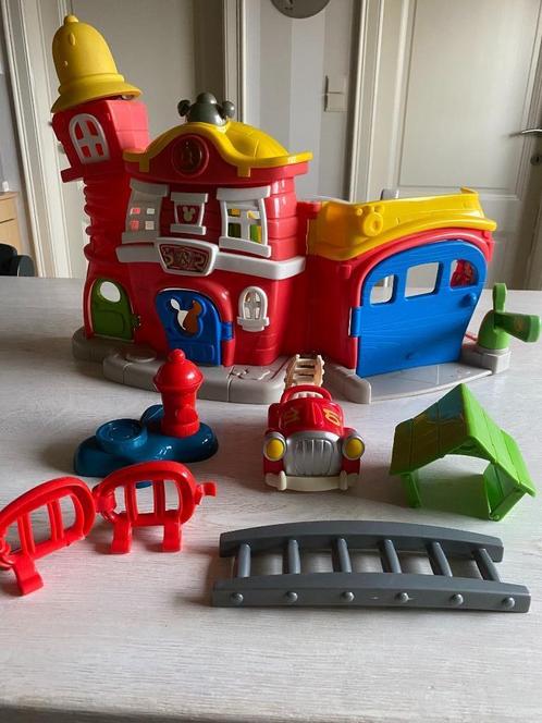 brandweerkazerne met toebehoren, Kinderen en Baby's, Speelgoed | Educatief en Creatief, Ophalen