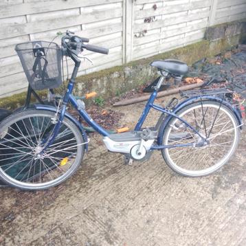 Vélo électrique chargeur compris beschikbaar voor biedingen
