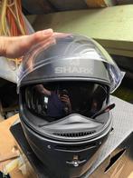 Helm shark mat zwart, Motos, Vêtements | Casques de moto, Shark