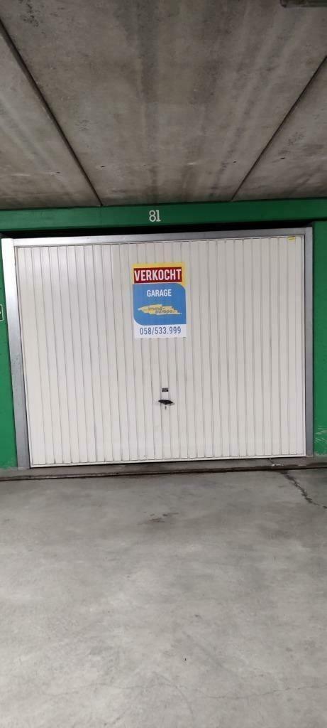 Garage Markt De Panne te huur, Immo, Garages en Parkeerplaatsen, Provincie West-Vlaanderen