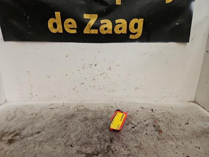 Start/Stop schakelaar van een Renault Megane, Auto-onderdelen, Dashboard en Schakelaars, Renault, Gebruikt, 3 maanden garantie