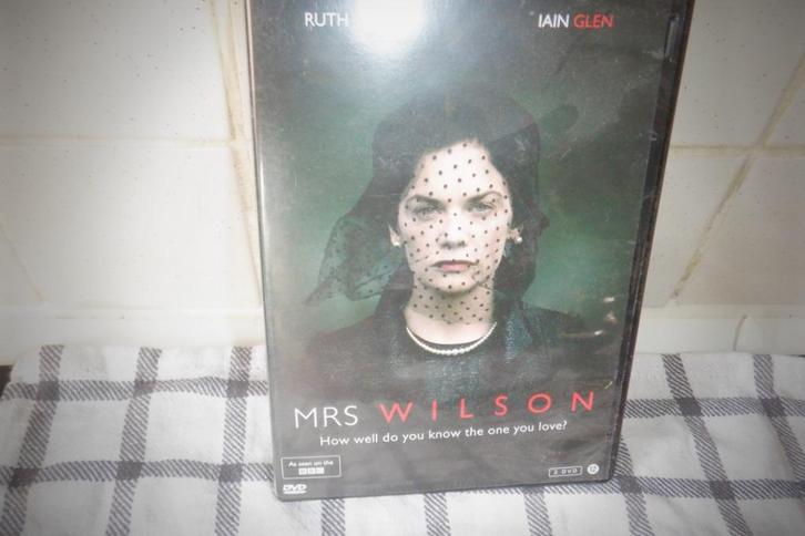 DVD Serie Mrs Wilson. ( 2 DVD 'S), Cd's en Dvd's, Dvd's | Drama, Zo goed als nieuw, Drama, Vanaf 12 jaar, Ophalen of Verzenden