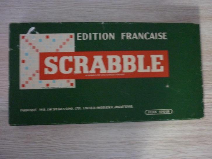 Jeu de société - Scrabble édition française - Spear, Hobby en Vrije tijd, Gezelschapsspellen | Bordspellen, Gebruikt, Een of twee spelers