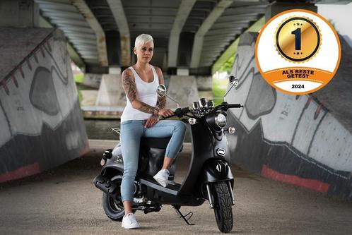 Gloednieuwe Scooter Zoë Mat Zwart A of B Klasse, Fietsen en Brommers, Scooters | Vespa, Nieuw, Benzine, Ophalen of Verzenden