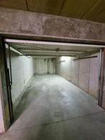 Grote garagebox van 23,40 M² in Molenbeek 1080 te koop, Immo, Garages en Parkeerplaatsen, Brussel