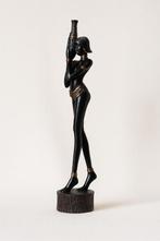 Afrikaanse vrouw met kruik, Antiek en Kunst, Ophalen of Verzenden