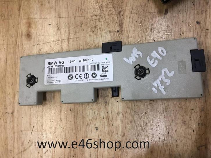 Diversety antenne BMW E82 E90 E92 oe 6928934, Auto diversen, Autoradio's, Ophalen of Verzenden
