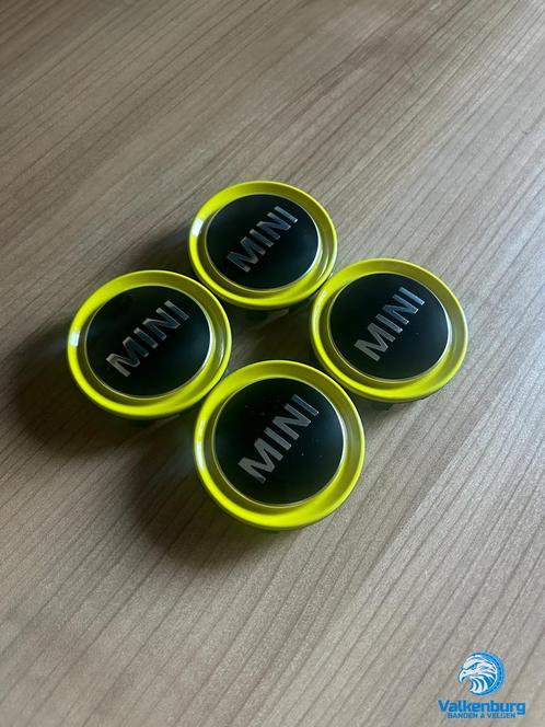 ORIGINELE Mini SE naafkap naafdop set geel zwart, Autos : Divers, Enjoliveurs, Utilisé, Enlèvement ou Envoi