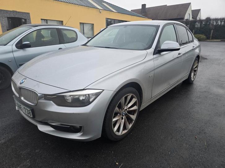 BMW F30 316D, Auto's, BMW, Bedrijf, 3 Reeks, Diesel, Euro 5, Berline, 5 deurs, Handgeschakeld, Zilver of Grijs, Zwart, Onderhoudsboekje