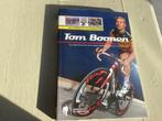 Het ultieme wielerhandboek Tom Boonen, Lopen en Fietsen, Ophalen of Verzenden, Zo goed als nieuw