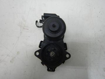 Meredes-Benz W176 A-Klasse Remvacuumpomp Links 176 03 beschikbaar voor biedingen