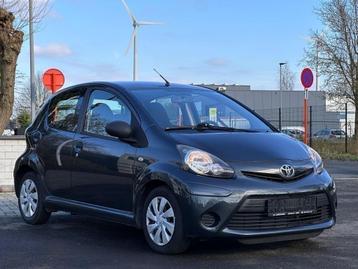 2014 Toyota Aygo 95.KM Benzine Airco beschikbaar voor biedingen