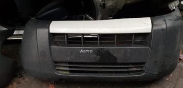 FIAT FIORINO  RENAULT NEMO VOORBUMPER BJ 2008 beschikbaar voor biedingen