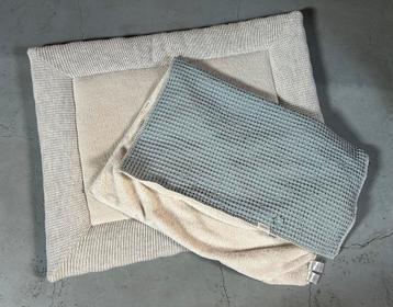 Boxkleed en wiegdeken, Enlèvement ou Envoi, Utilisé, Carré, Tapis de parc