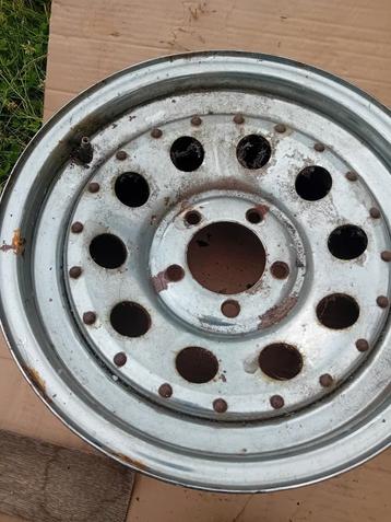 Chrome jeep velgen 15" beschikbaar voor biedingen