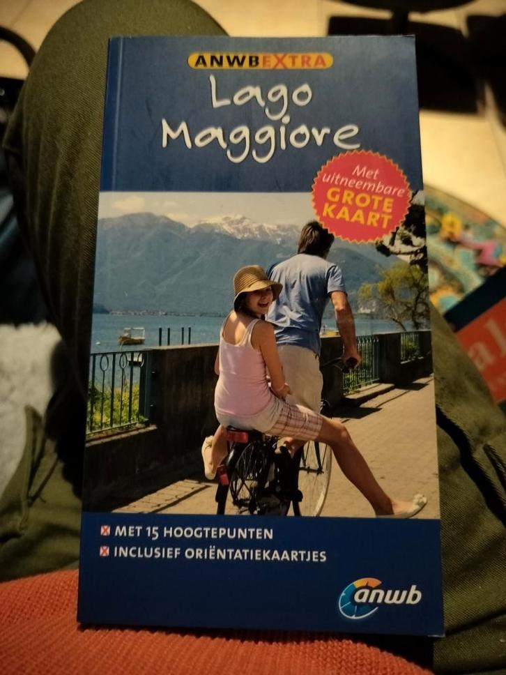 Aylie Lonmon - Lago Maggiore, Livres, Guides touristiques, Vendu en Flandre, pas en Wallonnie, Enlèvement