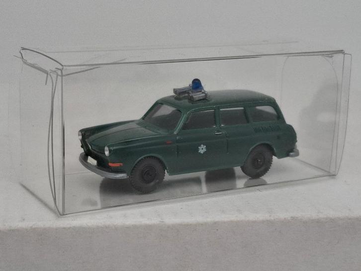 VW 1600 Police - Wiking 1/87, Hobby & Loisirs créatifs, Voitures miniatures | 1:87, Comme neuf, Voiture, Wiking, Envoi