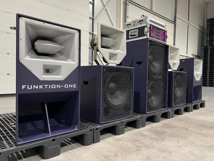 Funktion-One RES2 MK2 RES2SH BR218 BR118 FFA-6004/6000, Audio, Tv en Foto, Luidsprekerboxen, Gebruikt, Complete surroundset, Overige merken