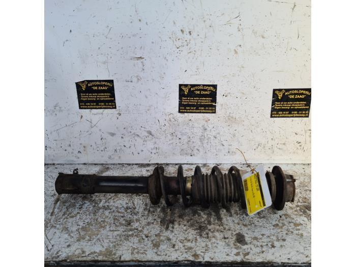 Barre amortisseur avant gauche d'un Daihatsu Sirion, Autos : Pièces & Accessoires, Suspension & Châssis, Daihatsu, Utilisé, 3 mois de garantie