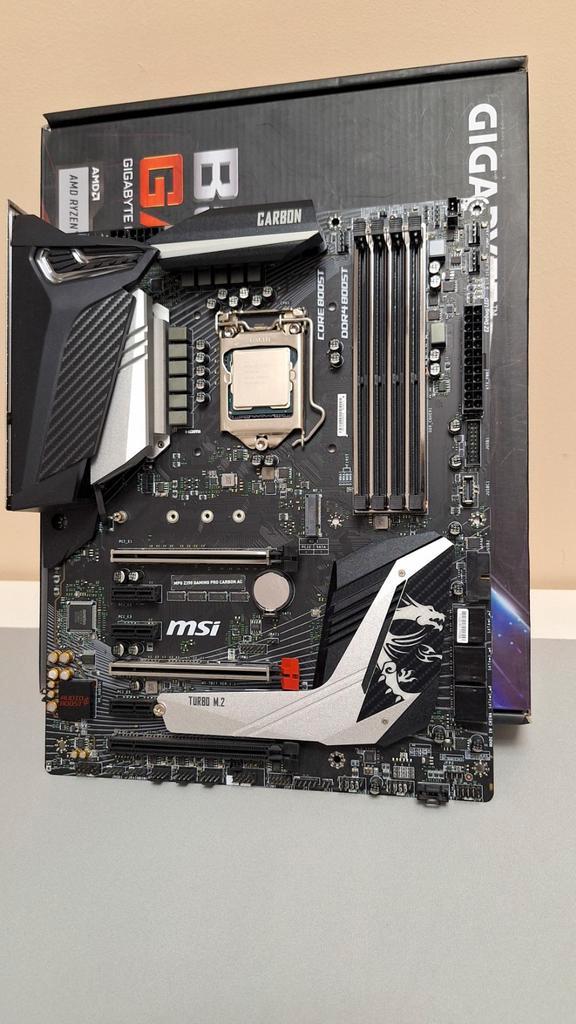 i9 - 9900K + Z390 carbon pro moederbord, Computers en Software, Desktop Pc's, Zo goed als nieuw, 3 tot 4 Ghz, Gaming, Virtual Reality