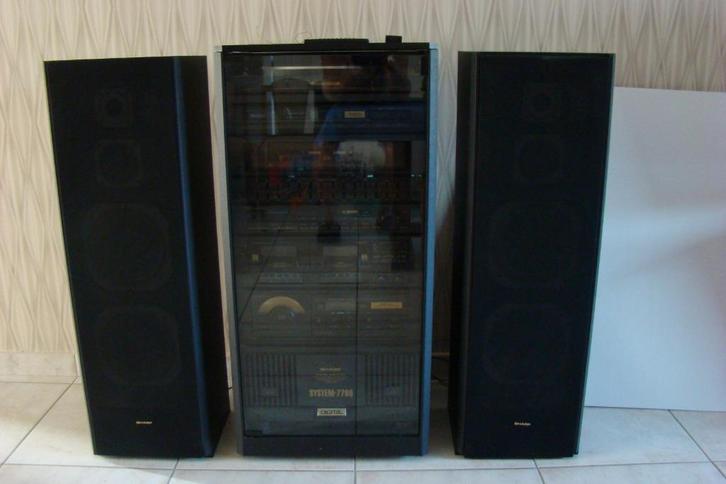 HIFI STEREOKETEN - merk: SHARP in virtrinekast, Audio, Tv en Foto, Stereoketens, Gebruikt, Cassettedeck, Cd-speler, Tuner of Radio
