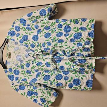 Blouse. XS. Bloemen beschikbaar voor biedingen