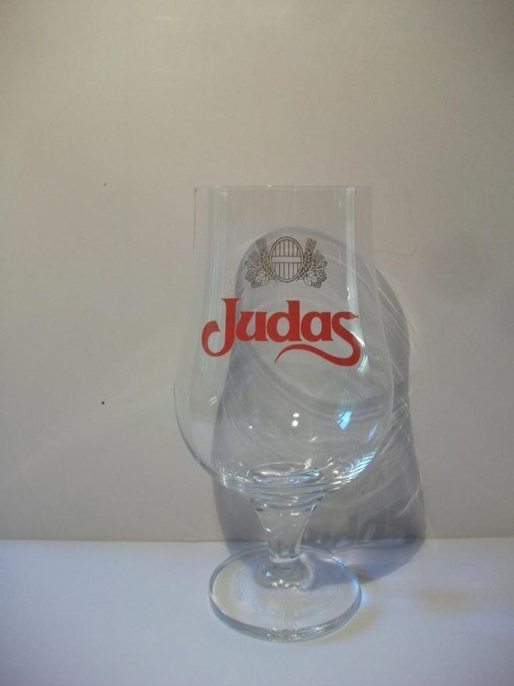 Bierglazen Judas - perfecte staat, Verzamelen, Glas en Drinkglazen, Zo goed als nieuw, Bierglas, Ophalen