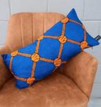 HUUR 10€/DAG Kleurrijk Handgemaakt Kussen 60x30 Vlisco Wax, Ophalen, Zo goed als nieuw, Blauw, Rechthoekig