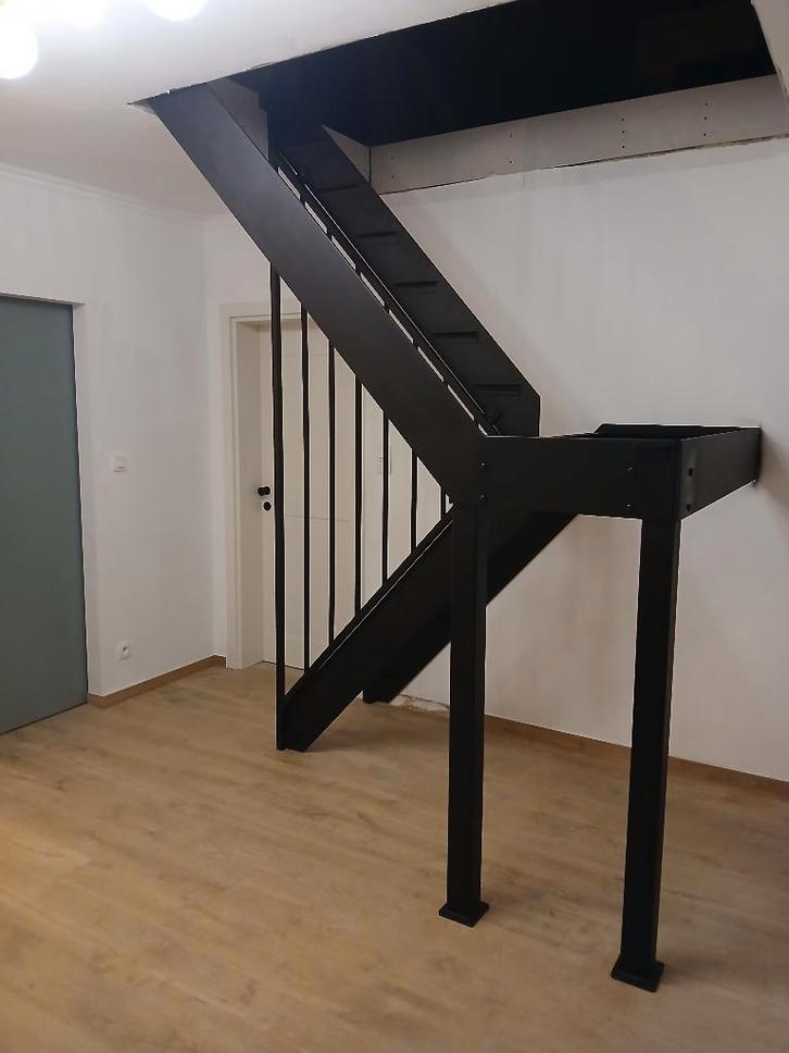 Escaliers, Bricolage & Construction, Échelles & Escaliers, Neuf, Escalier, 4 mètres ou plus, Enlèvement