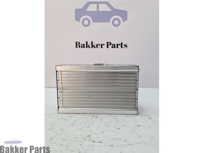 Radio versterker van een BMW 5-Serie, Auto-onderdelen, Elektronica en Kabels, BMW, Gebruikt, 3 maanden garantie