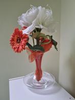 Vase de forme élégante avec arrangement floral, Overige materialen, Gebruikt, Rond, Binnen
