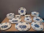 Servies met blauwe bloemen, Antiek en Kunst, Ophalen