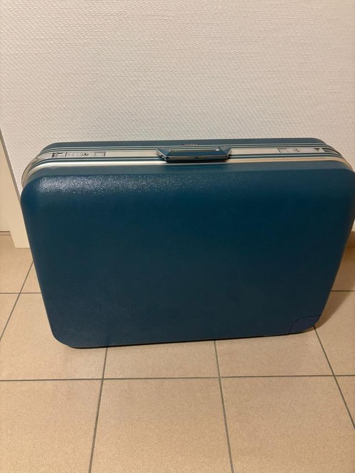 Delsey valies, Handtassen en Accessoires, Koffers, Gebruikt, Hard kunststof, 70 cm of meer, 45 tot 55 cm, Slot, Wieltjes, Ophalen