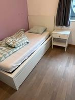 Kinderbed Ikea MALM met lattenbodem, hoofdsteun en 2 lades, Enlèvement, Comme neuf