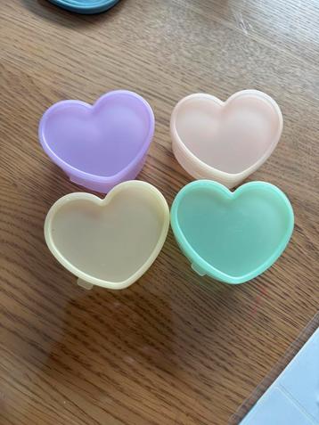 Kleine potjes beschikbaar voor biedingen