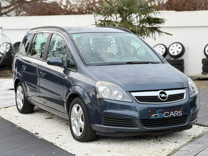 Opel zafira 1.6i ** 7 Plaatsen ** 135.000 km ** Airco **, Auto's, Opel, Bedrijf, Te koop, Zafira, ABS, Airbags, Airconditioning