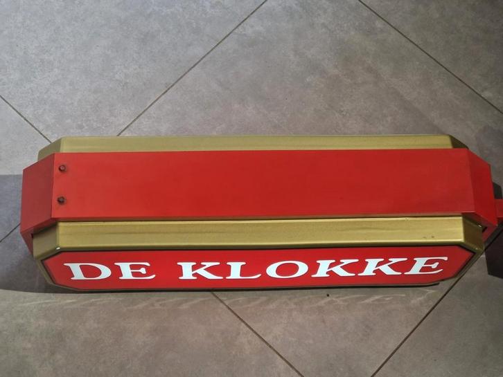 De Klokke , dubbelzijdige verlichting voor cafe , man cave ,, Verzamelen, Biermerken, Zo goed als nieuw, Ophalen of Verzenden
