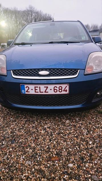 Ford Fiësta 1.3 benzine voor Export of handelaar  beschikbaar voor biedingen