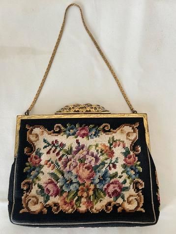 Petit point avond/handtasje - merk JOLLES/Austria beschikbaar voor biedingen