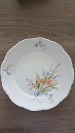 Zes porseleinen dinerborden " veldbloemen", Ophalen