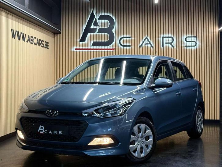 Hyundai i20 1.2i * GARANTIE 12 MOIS * 1ER PROP * (bj 2017), Auto's, Hyundai, Bedrijf, Te koop, i20, ABS, Airbags, Airconditioning