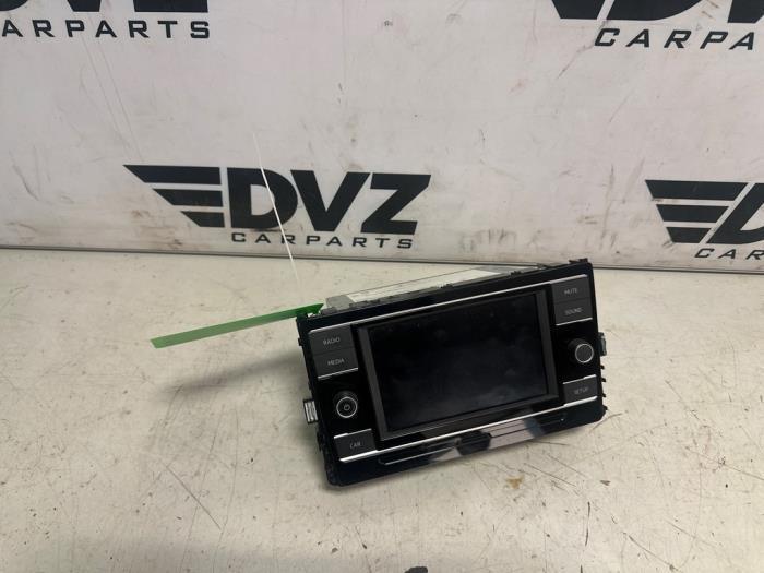 Radio van een Volkswagen Polo, Auto-onderdelen, Elektronica en Kabels, Volkswagen, Gebruikt, 3 maanden garantie, Ophalen of Verzenden