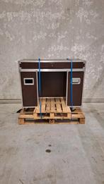 Set opbergkasten 1 bureau,1 bali, 2 ronde kasten, 4 set van2, Antiek en Kunst, Ophalen