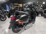 Vespa GTS Super Sport 125, Motoren, Scooter, Bedrijf, 125 cc, 11 kW of minder